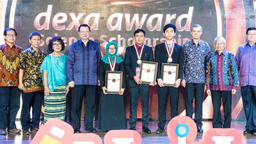 Mahasiswa Apoteker ITB meraih Dexa Award Science Scholarship 2018